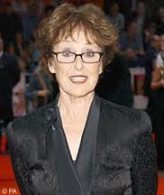 Una Stubbs 3
